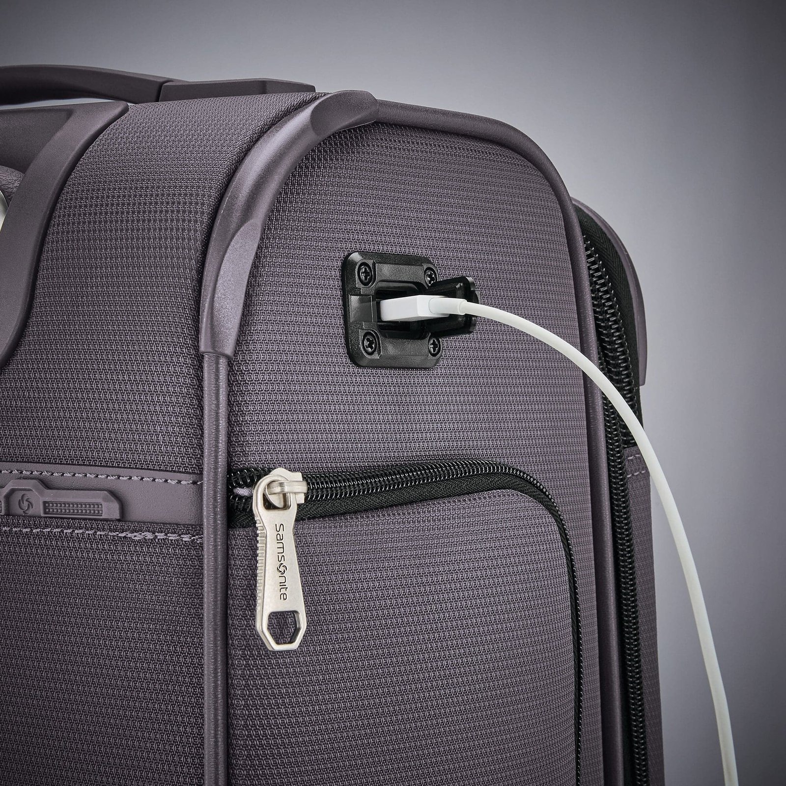 Samsonite SoLyte DLX Carry On Expandable Spinner Luggage - Image 17